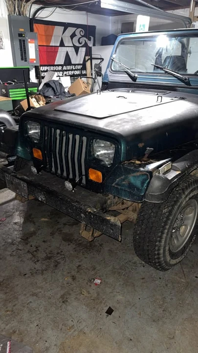 1995 Jeep YJ Wrangler - Image 6 of 11