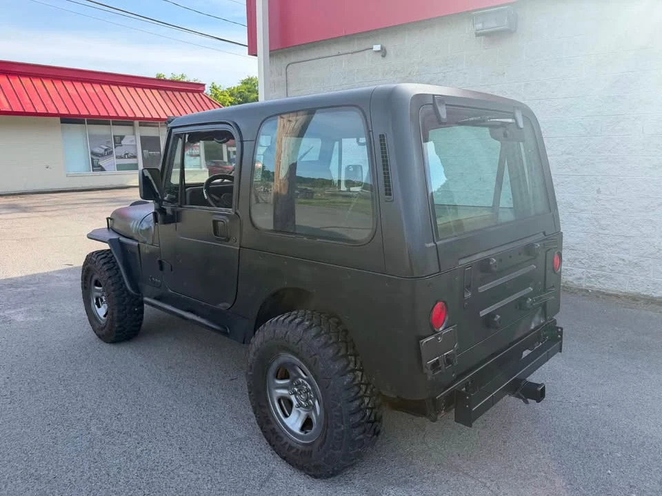 1995 Jeep YJ Wrangler - Image 4 of 8
