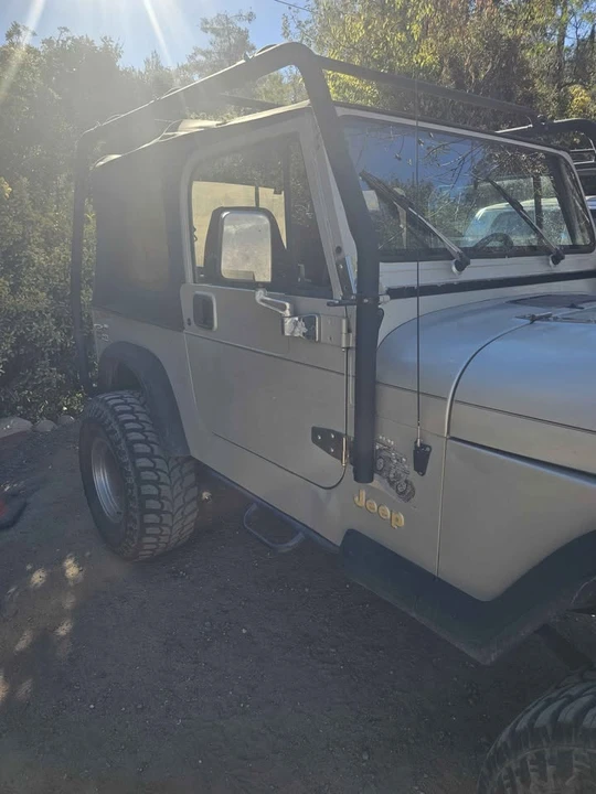 1995 Jeep YJ Wrangler - Image 3 of 12