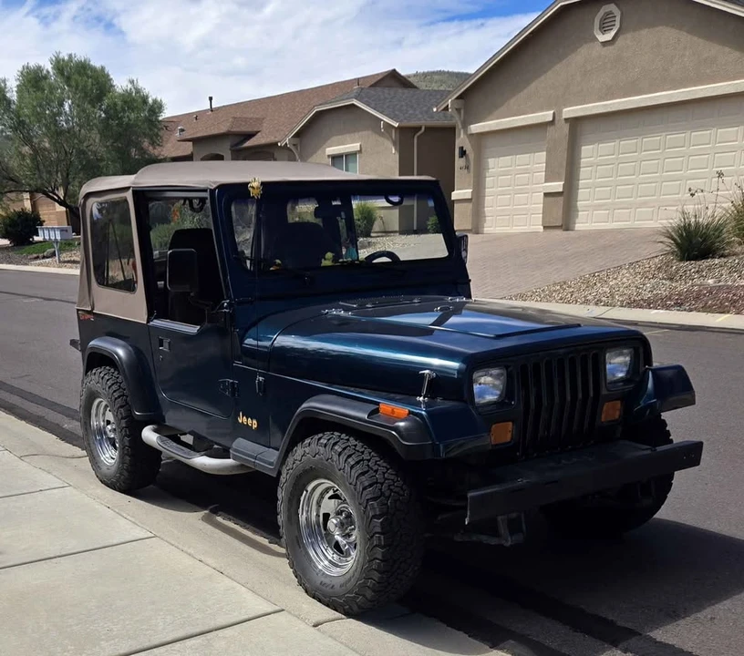 1995 Jeep YJ Wrangler - Image 3 of 3