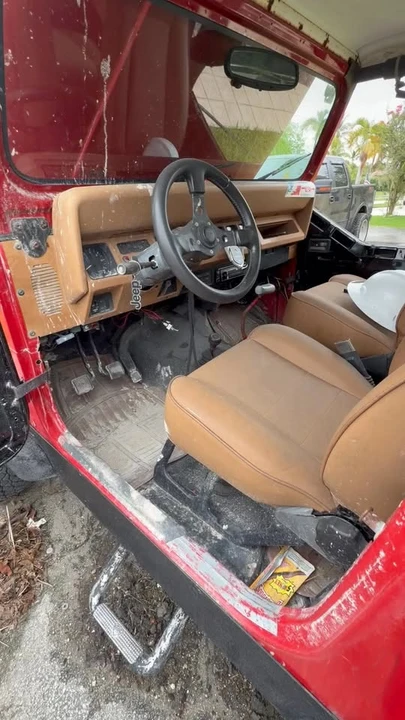 1995 Jeep YJ Wrangler - Image 6 of 6