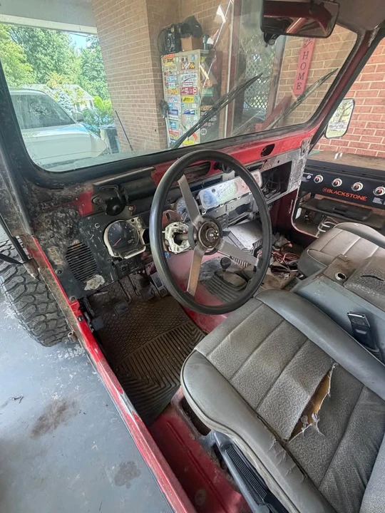 1995 Jeep YJ Wrangler - Image 3 of 5
