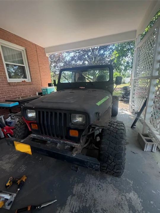 1995 Jeep YJ Wrangler - Image 2 of 5