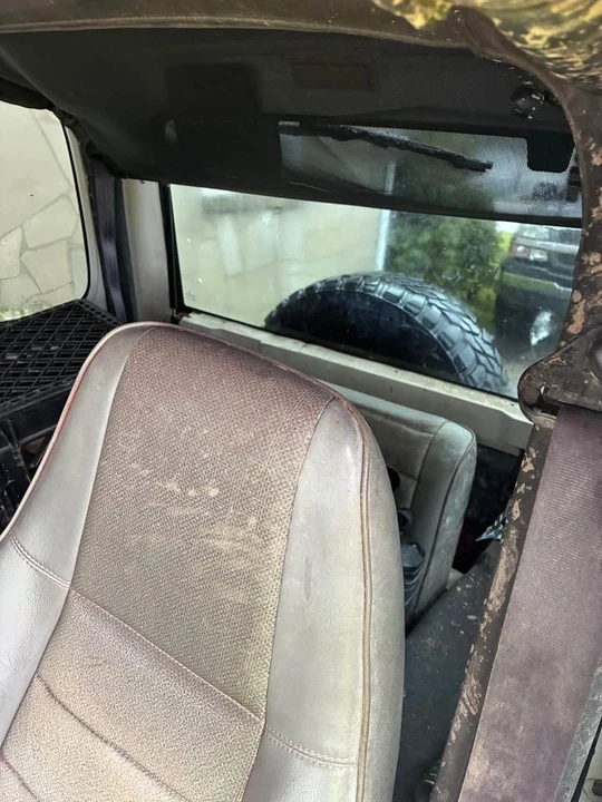 1995 Jeep YJ Wrangler - Image 5 of 7
