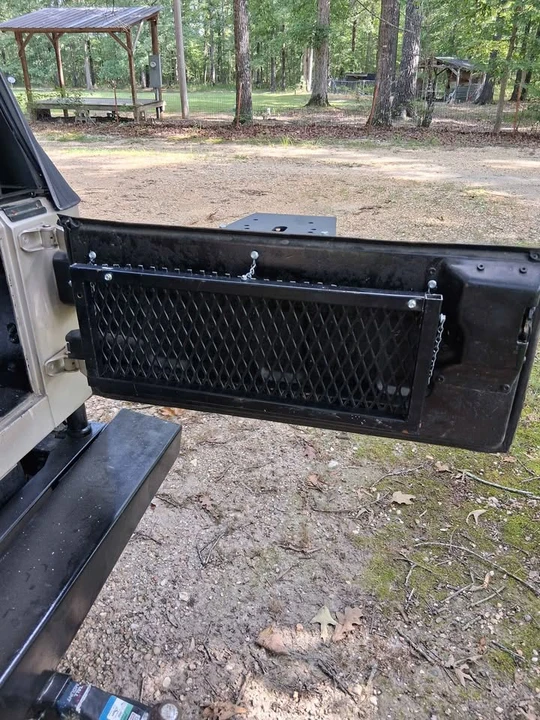 1995 Jeep YJ Wrangler - Image 11 of 12