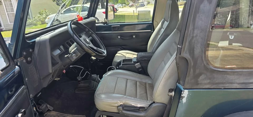 1995 Jeep YJ Wrangler - Image 13 of 13