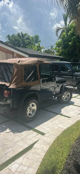 1995 Jeep YJ Wrangler - Image 4 of 11