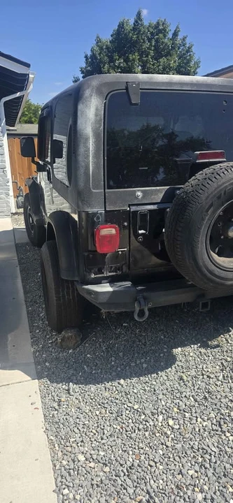 1995 Jeep YJ Wrangler - Image 4 of 6