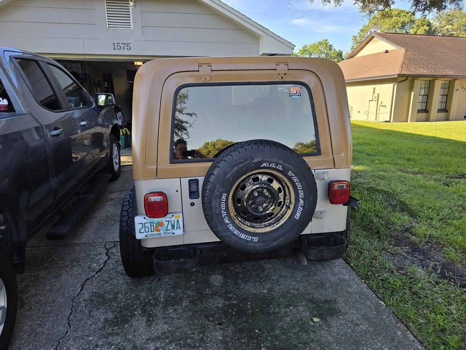 1995 Jeep YJ Wrangler - Image 4 of 8