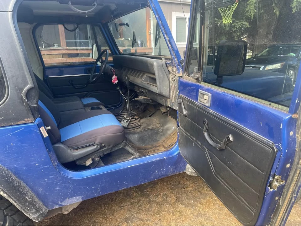 1995 Jeep YJ Wrangler - Image 6 of 15