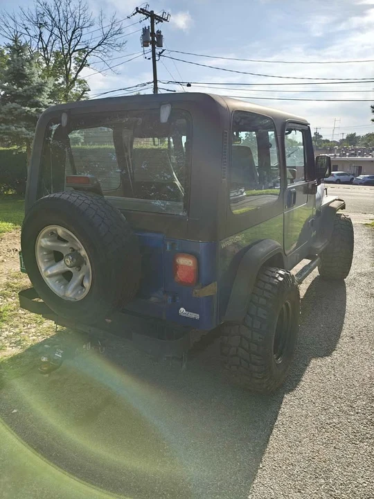 1995 Jeep YJ Wrangler - Image 4 of 9
