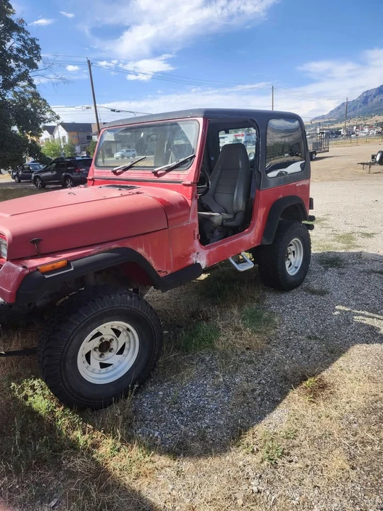 1995 Jeep YJ Wrangler - Image 3 of 10