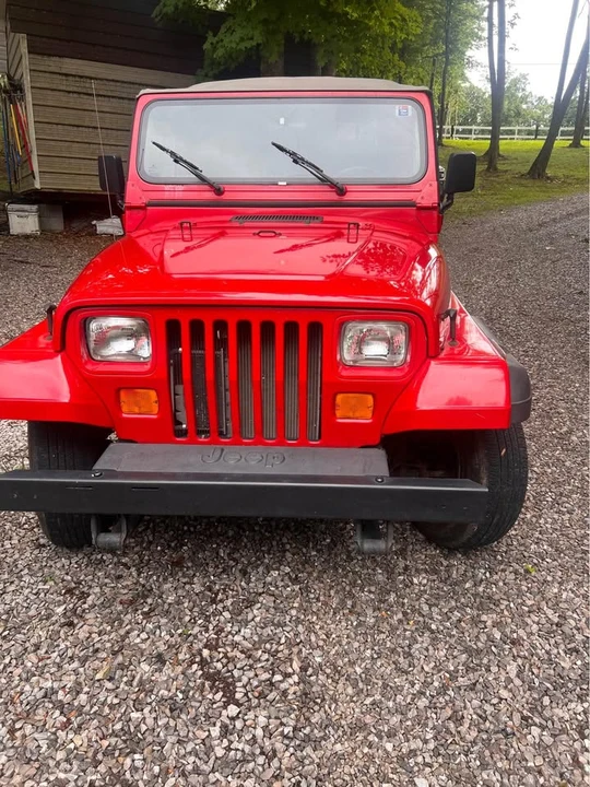 1995 Jeep YJ Wrangler - Image 5 of 12