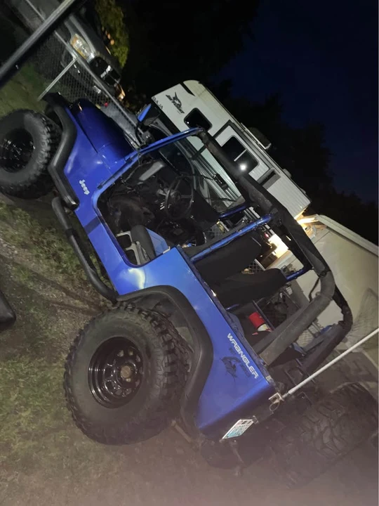 1995 Jeep YJ Wrangler - Image 12 of 15