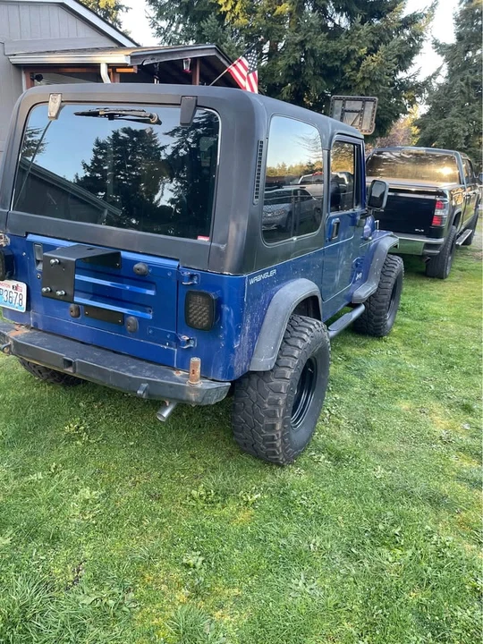 1995 Jeep YJ Wrangler - Image 3 of 15
