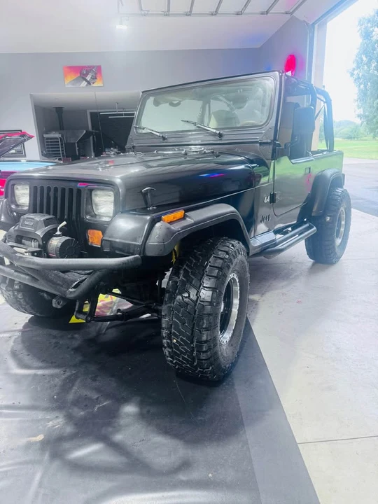 1995 Jeep YJ Wrangler - Image 3 of 4