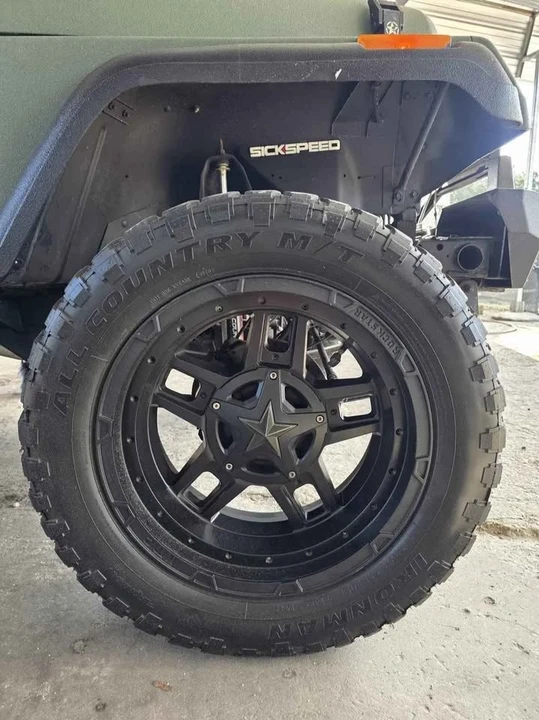 1995 Jeep YJ Wrangler - Image 9 of 10