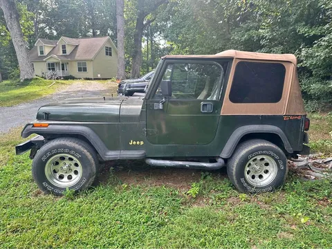1995 Jeep Wrangler Sport Sport Utility 2D