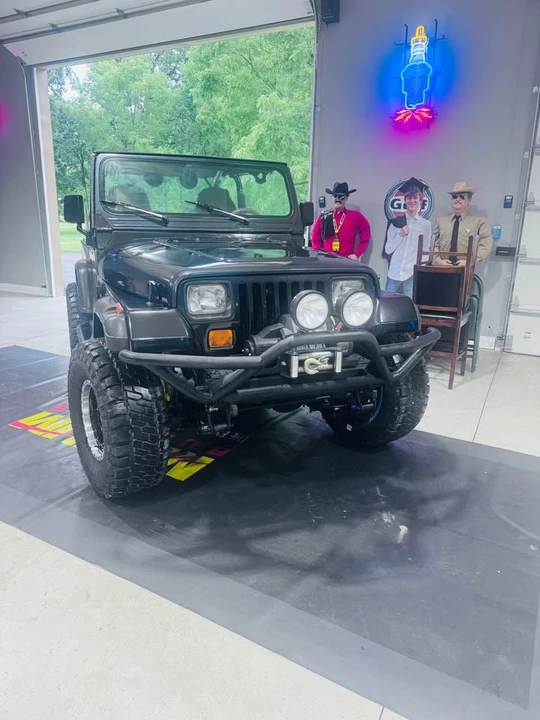 1995 Jeep YJ Wrangler - Image 2 of 4