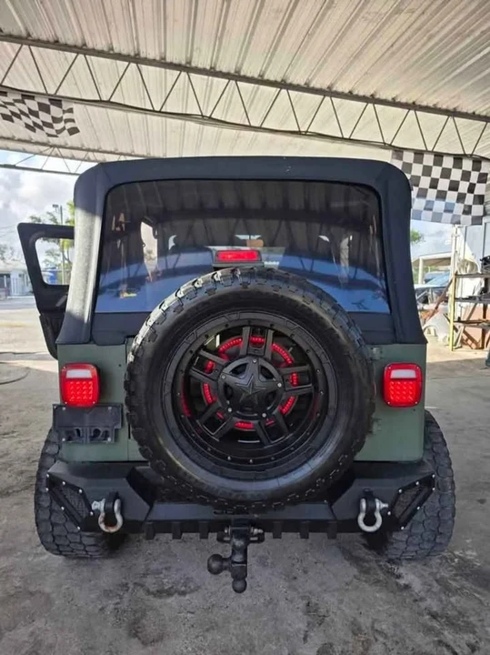 1995 Jeep YJ Wrangler - Image 6 of 9