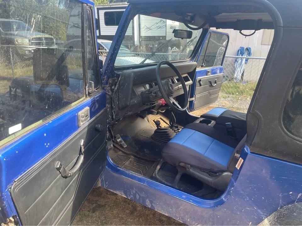 1995 Jeep YJ Wrangler - Image 7 of 15