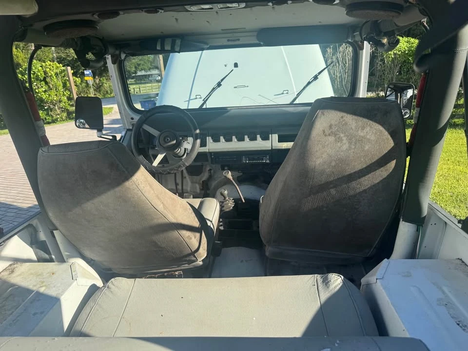 1995 Jeep YJ Wrangler - Image 3 of 7