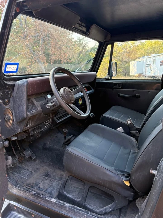 1995 Jeep YJ Wrangler - Image 4 of 6