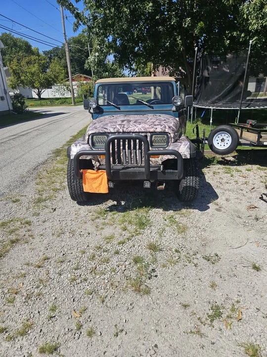 1995 Jeep YJ Wrangler - Image 2 of 11