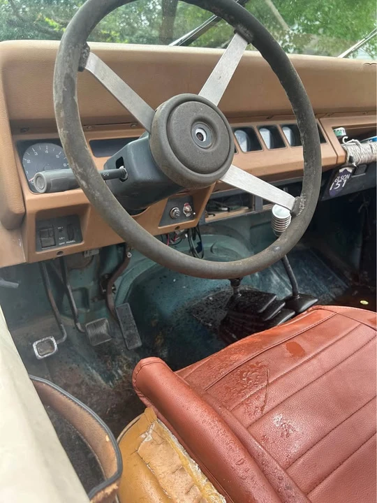 1995 Jeep YJ Wrangler - Image 10 of 11