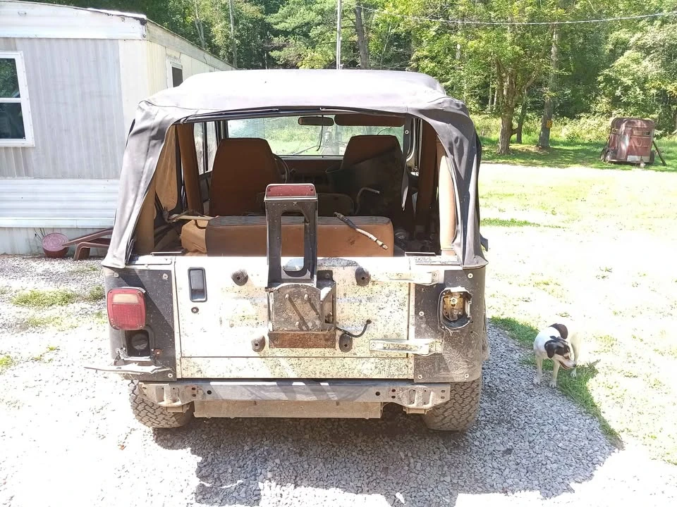 1995 Jeep YJ Wrangler - Image 5 of 10