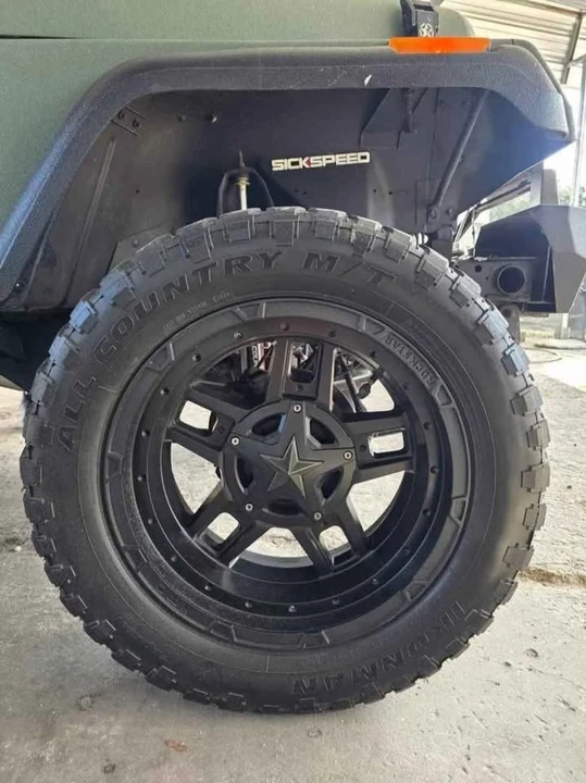 1995 Jeep YJ Wrangler - Image 8 of 9