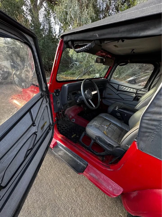 1995 Jeep YJ Wrangler - Image 13 of 19