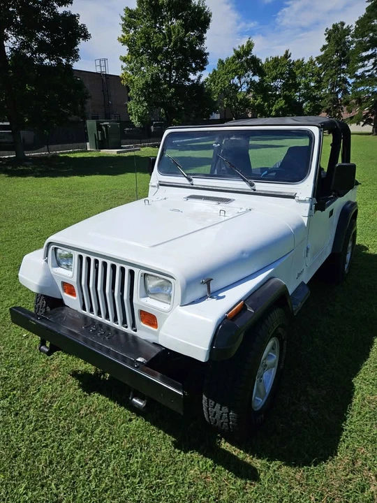 1995 Jeep YJ Wrangler - Image 2 of 18
