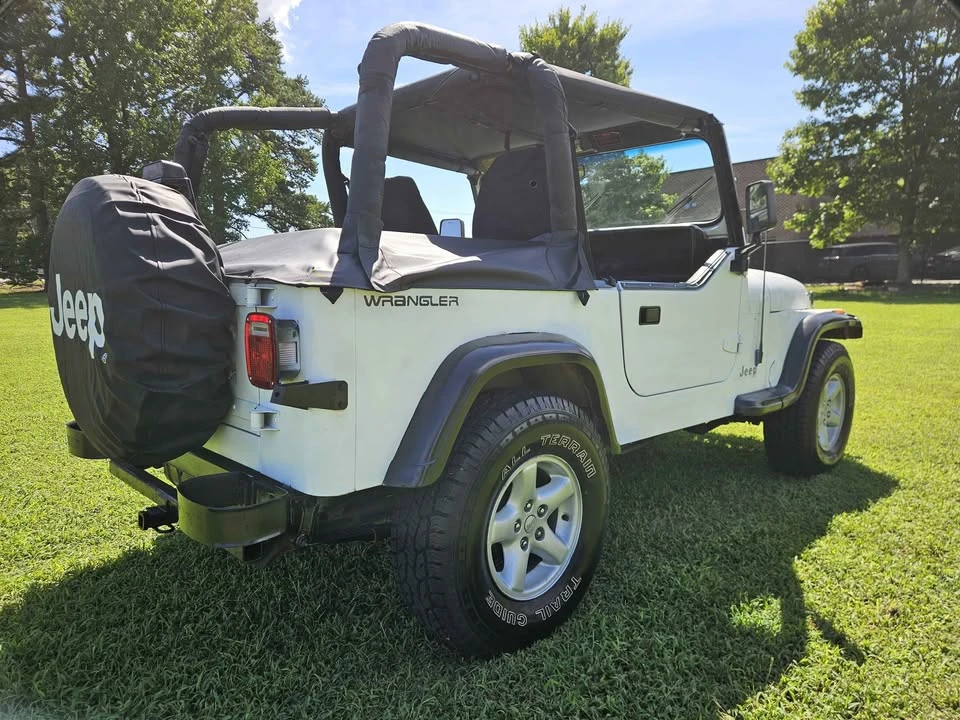 1995 Jeep YJ Wrangler - Image 18 of 18