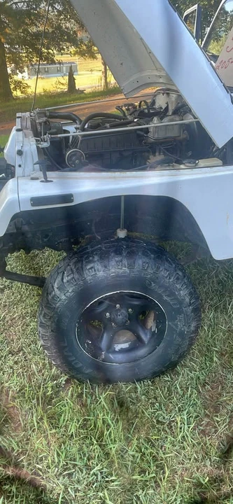 1995 Jeep YJ Wrangler - Image 5 of 10