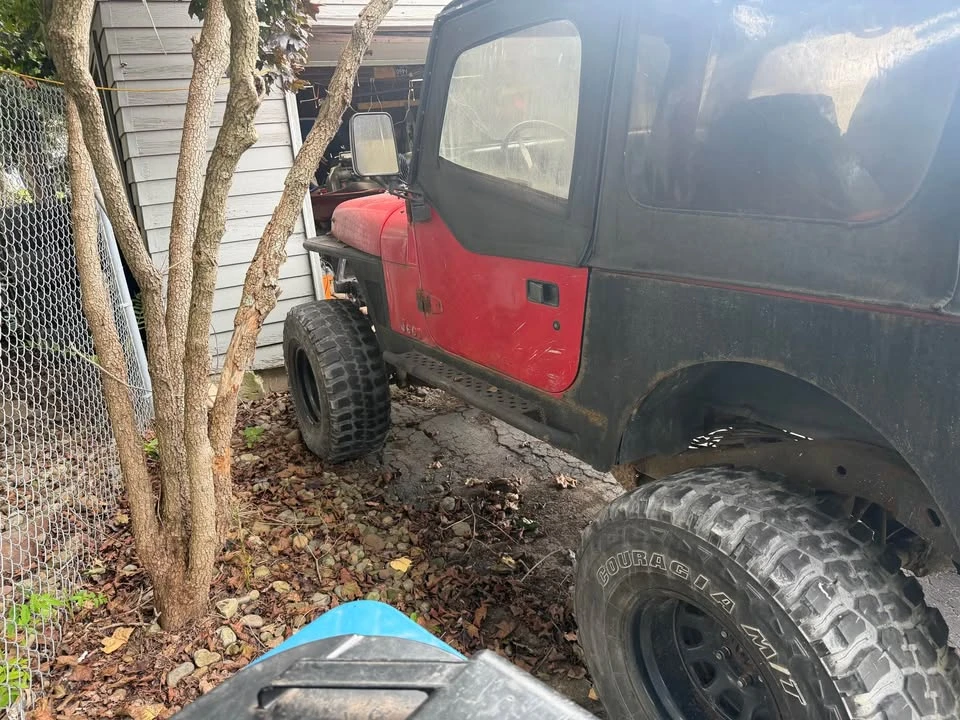 1995 Jeep YJ Wrangler - Image 2 of 5