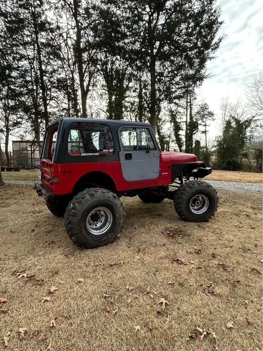 1995 Jeep YJ Wrangler - Image 17 of 19