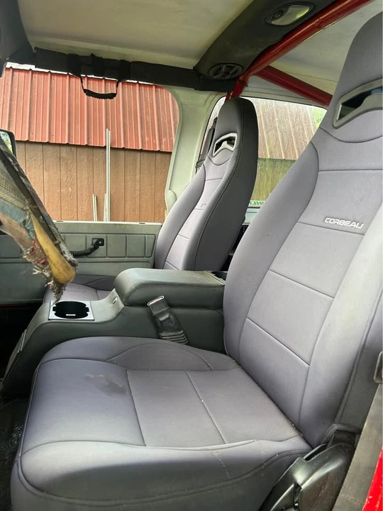 1995 Jeep YJ Wrangler - Image 14 of 19