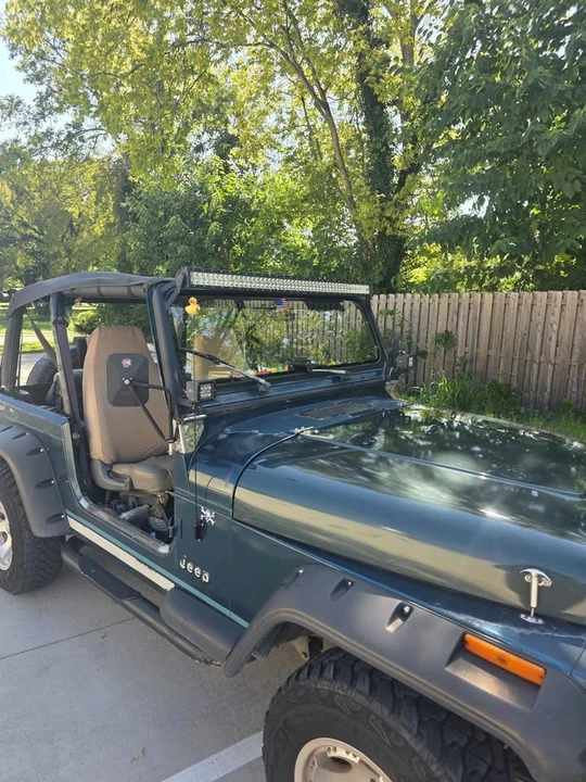 1995 Jeep YJ Wrangler - Image 10 of 10