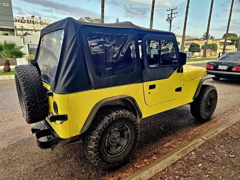 1995 Jeep Wrangler Willys Sport Utility 2D