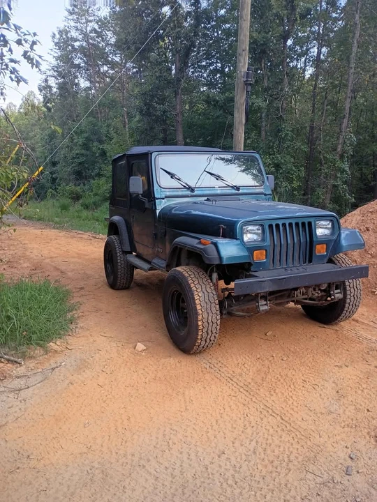 1995 Jeep YJ Wrangler - Image 2 of 7