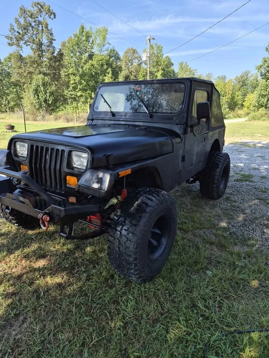 1995 Jeep YJ Wrangler - Image 2 of 6