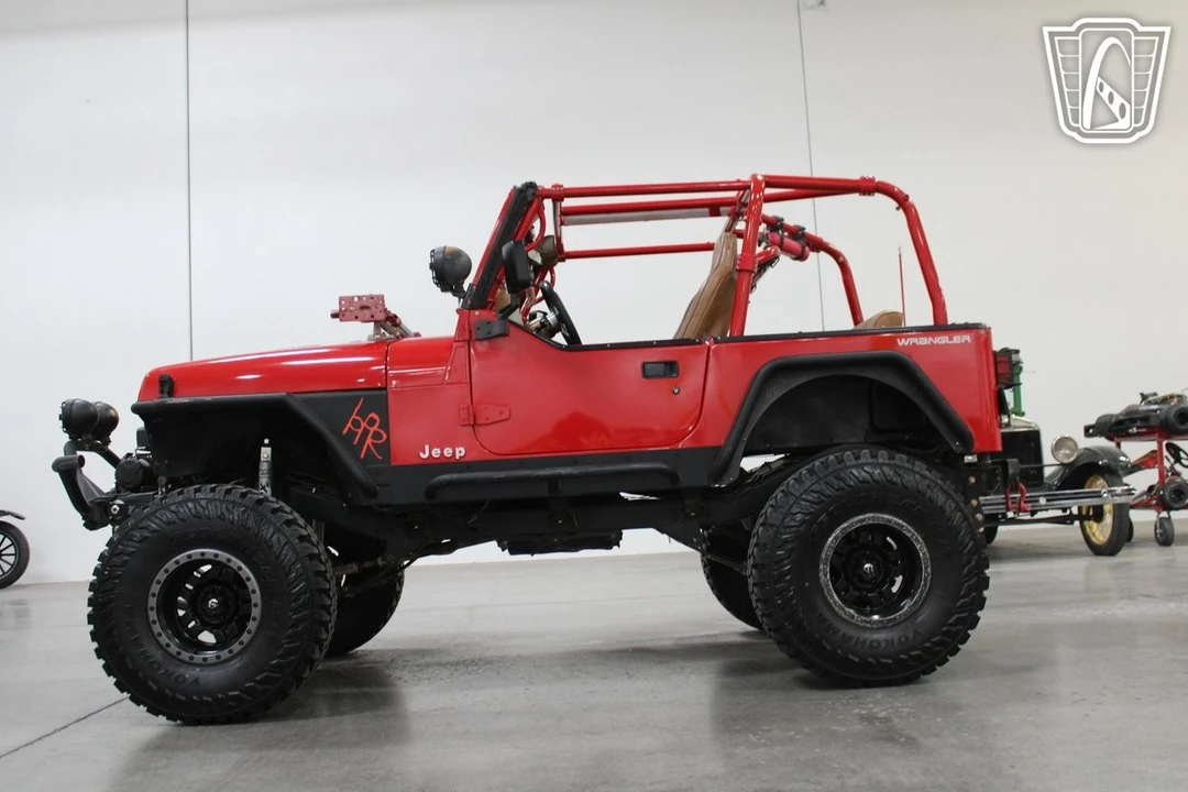 1995 Jeep YJ Wrangler - Image 26 of 31