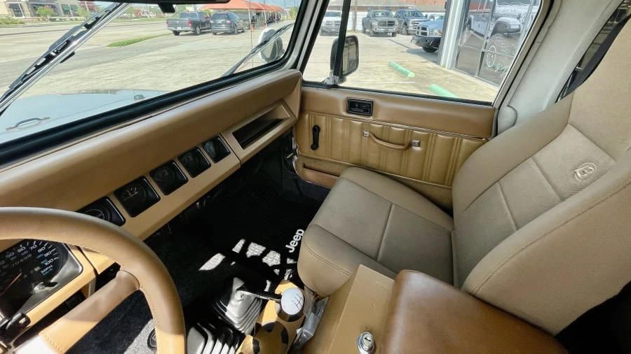 1995 Jeep YJ Wrangler - Image 8 of 27