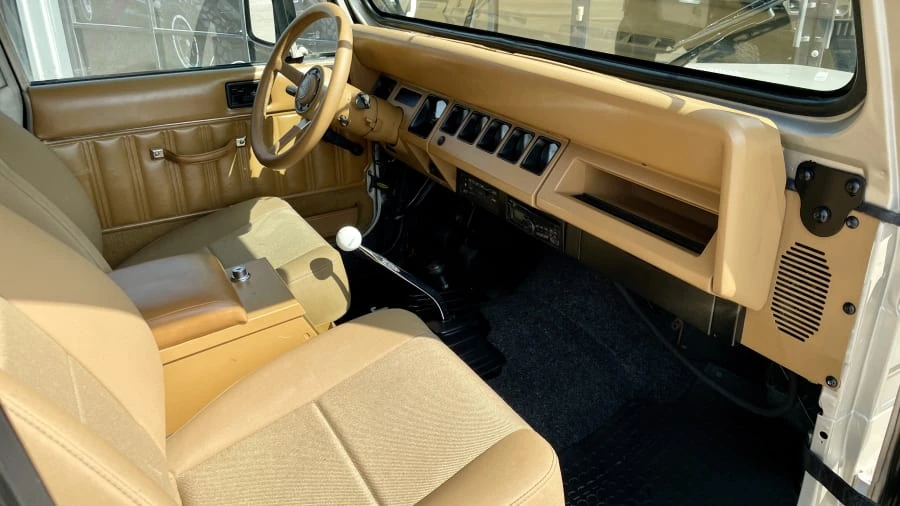 1995 Jeep YJ Wrangler - Image 12 of 27