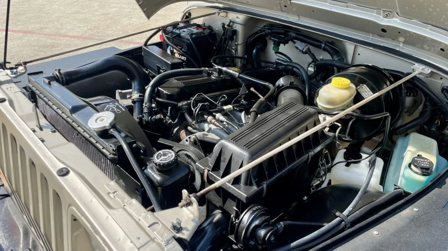 1995 Jeep YJ Wrangler - Image 16 of 27