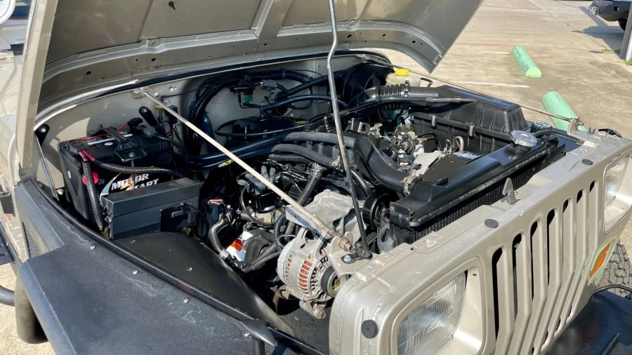 1995 Jeep YJ Wrangler - Image 18 of 27