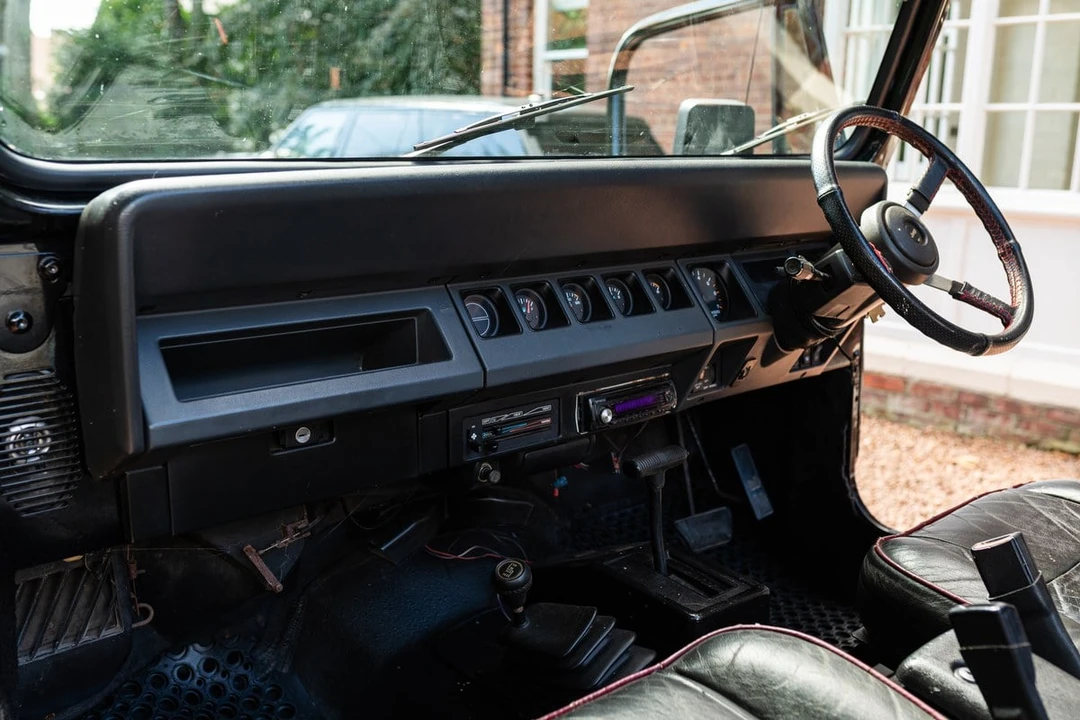 1995 Jeep YJ Wrangler - Image 21 of 30