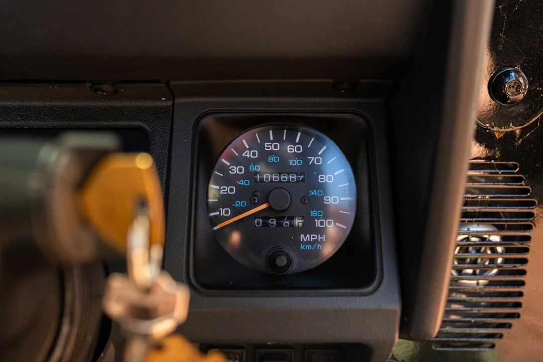 1995 Jeep YJ Wrangler - Image 23 of 30