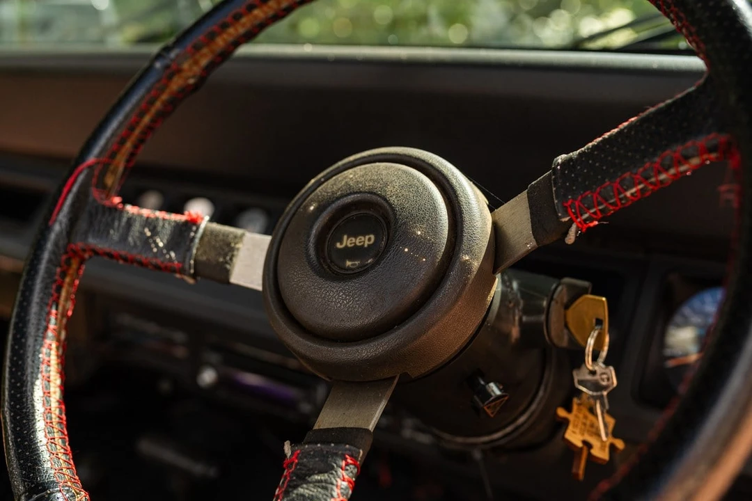 1995 Jeep YJ Wrangler - Image 19 of 30